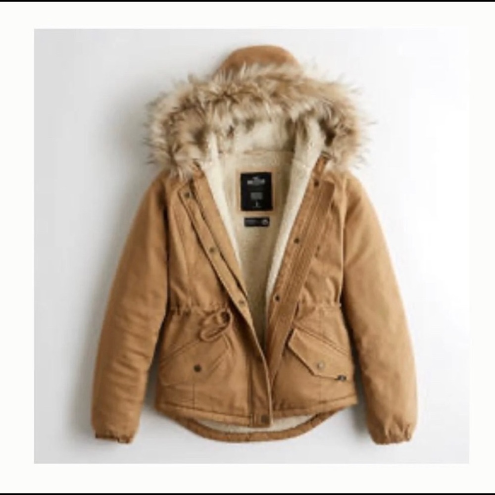 Hollister Sherpa lined Anorak jacket